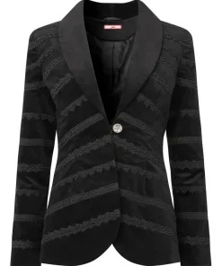 All About The Detail Blazer