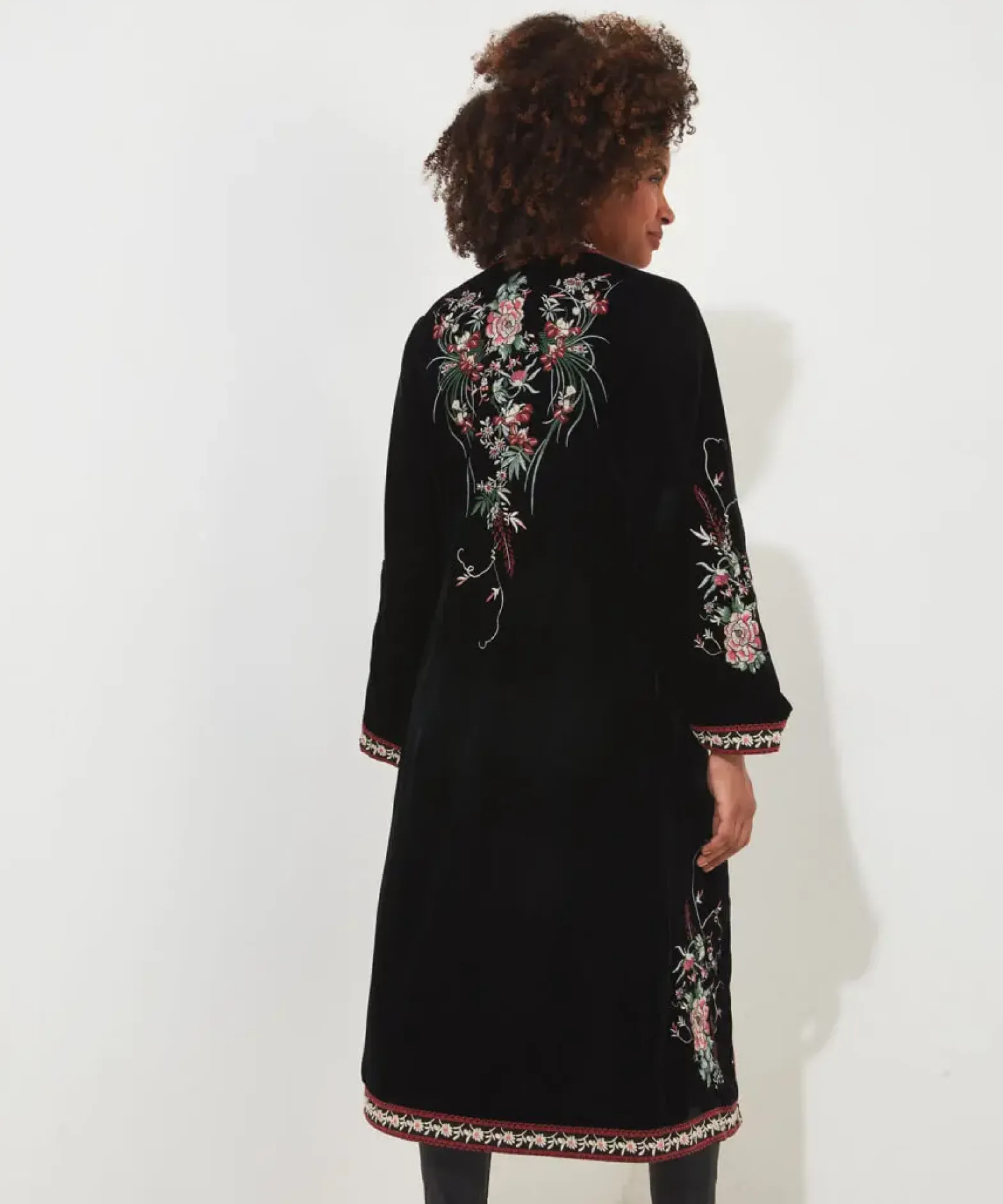 Boutique Embroidered Kimono