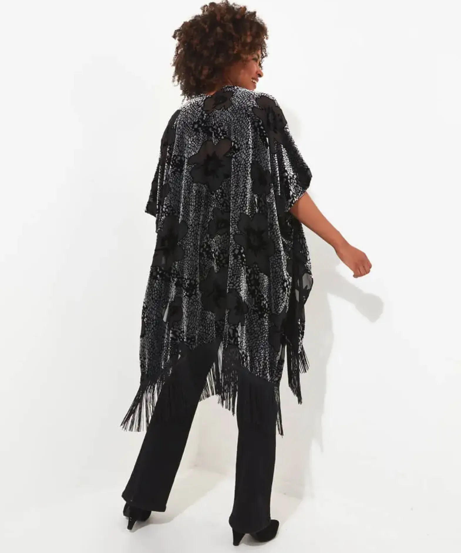 Lara Burn Out Tassel Kimono