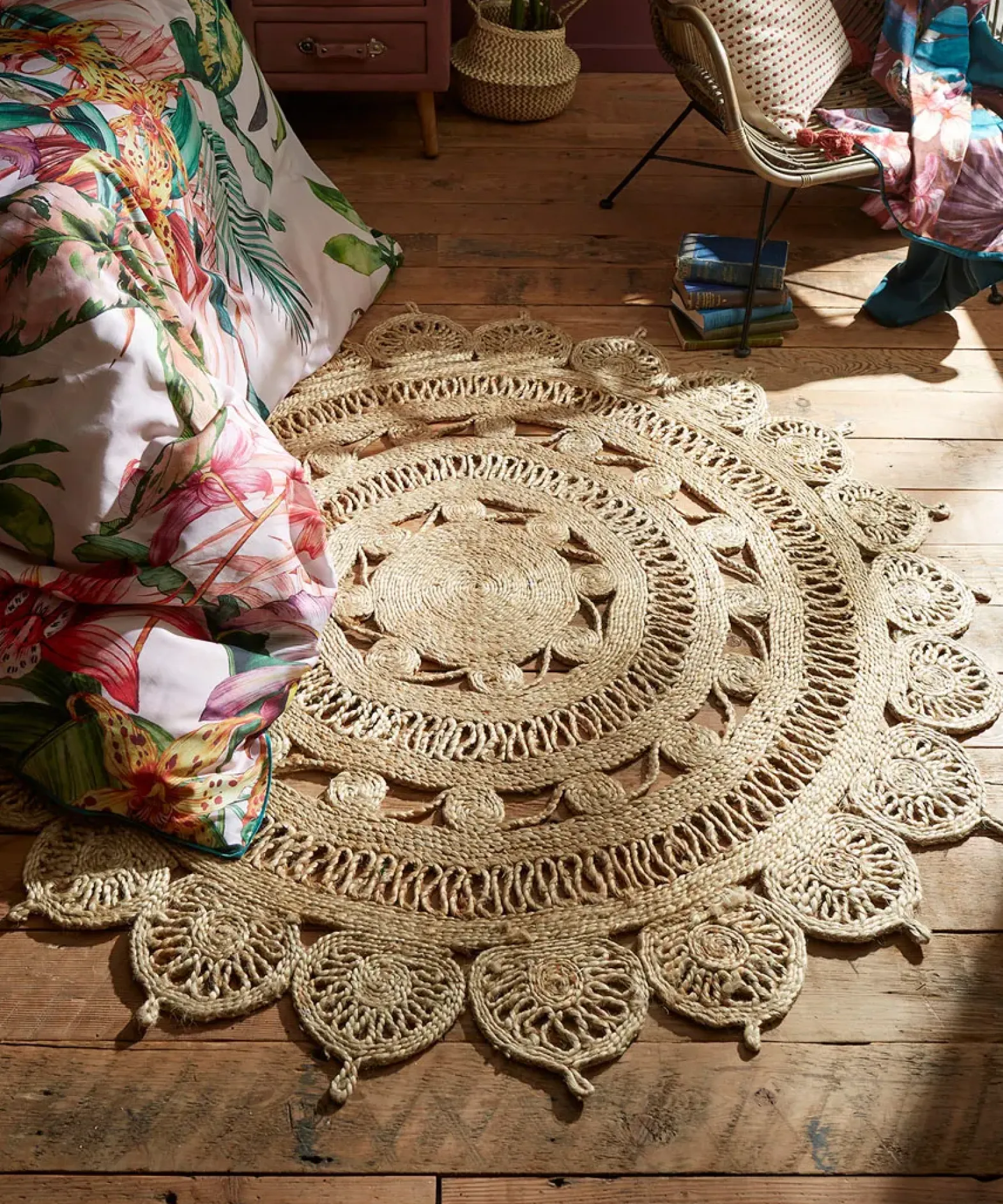 Natural Jute Circular Rug